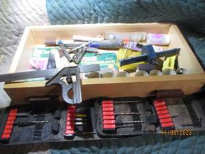 lot 175 image: Content of light tone drawer #3