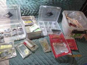lot 184 image: Part organizers and small Bins