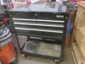 lot 193 image: US General 4-Drawer Rolling Tool Cart