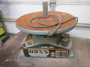 lot 196 image: Delta B.O.S.S. Bench oscillating sander