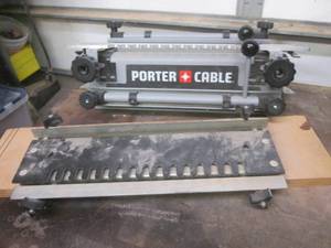 lot 197 image: Porter Cable dovetail jig