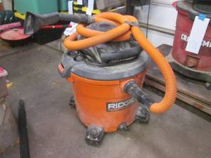 lot 199 image: Ridgid 16 gallon 5 hp wet dry vac