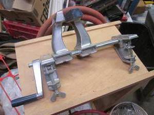 lot 5 image: Zyliss vintage gun smithing, hobby, crafting vice