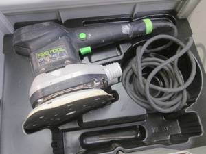 lot 288 image: Festool random orbit sander