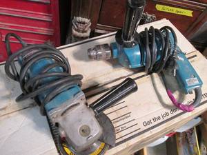 lot 243 image: Makira 125mm disc grinder