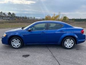 2013 Dodge Avenger SE - 2 OWNERS