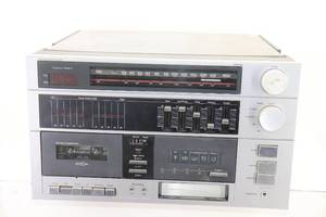 lot 65 image: AMFM Stack Turntable