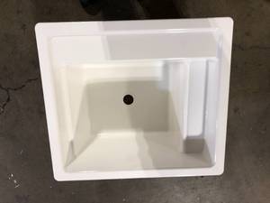 lot 15 image: MUSTEE Vector 22 in. x 25 in. Fiberglass Self-Rimming MultiTask Sink in White Customer Returns See Pictures