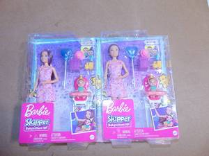 lot 25 image: 2 Pack Barbie Skipper Babysitters Inc. Doll and Birthday Playset 887961909623