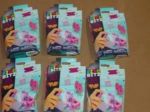 lot 56 image: 6 Pack Pixobitz Metallic Pack with 156 Water Fuse Beads 778988342374