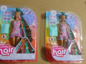 lot 157 image: 2 Pack Barbie Totally Hair Butterfly-Themed Doll 8.5 Fantasy Hair Dress 15 Accessories 194735014859