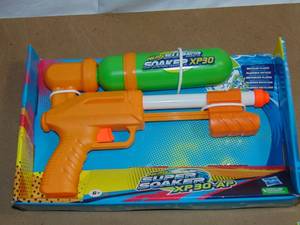 lot 164 image: 2 Pack Nerf Super Soaker Xp30-ap Water Blaster 5010993863600