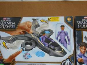 lot 170 image: 2 Pack Marvel Black Panther Wakanda Forever Vibranium Blast Sunbird Jet with Shuri Action Figure 5010994108571
