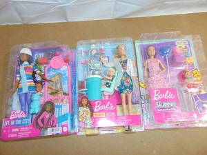 lot 175 image: Mixed Barbie Lot