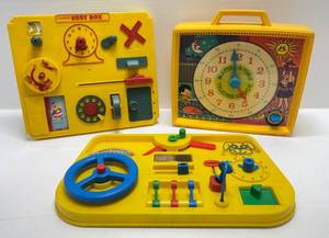lot 16 image: 1960s Learning Toys