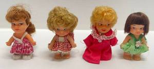 lot 91 image: 1960s Uneeda Pee Wee Dolls