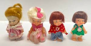 lot 92 image: 1960s Uneeda Pee Wee Dolls