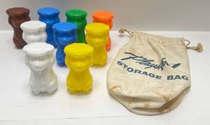 lot 105 image: 1960s Yogi Bear Bowling Pin Set Of 9