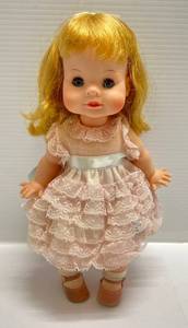 lot 128 image: 1964 Madame Alexander Doll Janie 12
