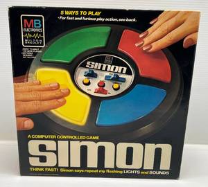 lot 249 image: 1978 Simon (NIB)