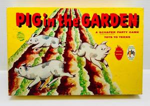 lot 265 image: 1950s Schaper Brand Pigs In The Garden (Lightly Used)