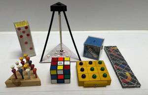 lot 300 image: Misc. Vintage Puzzles