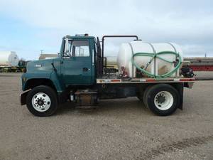 1995 Ford L9000 Flat Bed Water Truck