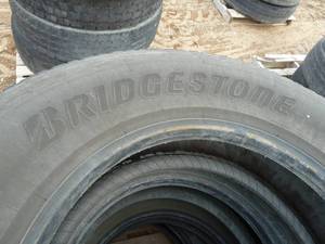 Pallet Bridgestone Tires 29575R22.5