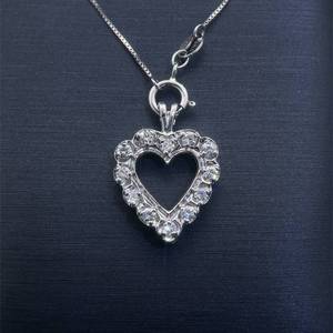 0.60 Carat Diamond Cluster Open Heart Halo Pendant in 14k White Gold w Classic Split Bail $1,850 Retail