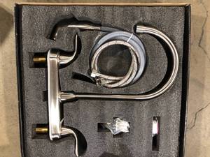 Logmey 2 Handle Deck-Mount Standard Kitchen Faucet with Pull Out Side Sprayer in Brushed Nickel   Customer Returns See Pictures