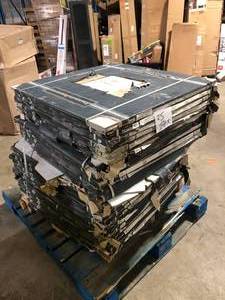 Pallet of Salvage Flooring   Customer Returns See Pictures