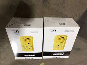 Lot of 2 Kwikset Powerbolt2 Polished Brass Single Cylinder Keypad Electronic Deadbolt Featuring SmartKey Security   Customer Returns See Pictures