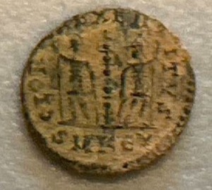 lot 11 image: Ancient Roman Coin from Dig