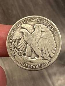 lot 48 image: 1944 Half Dollar