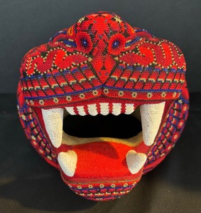 lot 67 image: Vintage Mexican Huichol Beaded Jaguar Head