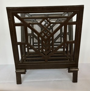 lot 76 image: Vintage Frank Lloyd Wright Lake Geneva Hotel Design Magazine Rack