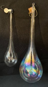 lot 84 image: Beautiful Hand Blown Glass Ornaments