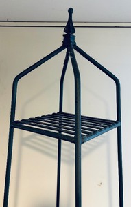 lot 90 image: Terrific Metal Tower Shelf