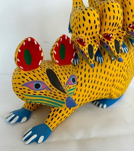 lot 145 image: Hand Painted Wooden Figurine Possum Mexican Folk Art by Jimenez Armando