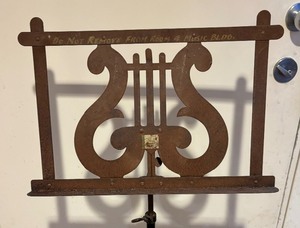 lot 165 image: Vintage Music Stand by Hamilton