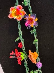 lot 117 image: Colorful and Lovely Floral Beaded Necklace