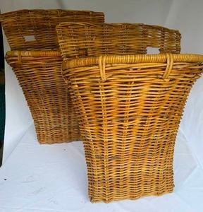 lot 301 image: Wall Mount Wicker Baskets