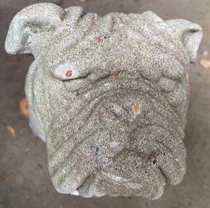 lot 319 image: Large Concrete Garden Bulldog