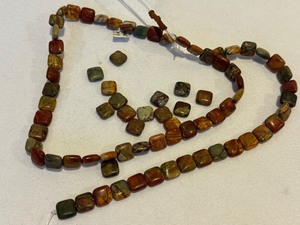 lot 263 image: Red Coral Beads for Crafting