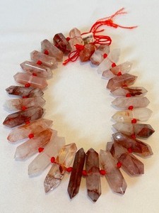 lot 203A image: Strand of Natural Red Quartz Beads, 8 x 19m