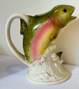 lot 231 image: Pair of Eddie Bauer Fish Ceramic Pitchers