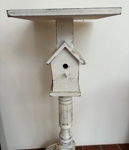 lot 207 image: Wooden Bird House Motif Stand