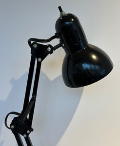 lot 224 image: Black Adjustable Height Table Desktop Lamp