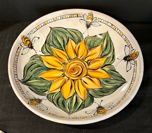 lot 417 image: Decorative Pottery Serving Bowl by Karin Kraemer
