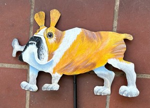 lot 472 image: Decorative Bulldog Motif Yard Stake and Sign